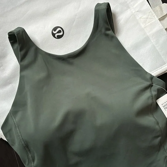 LULULEMON ALIGN TANK HIGH NECK TANK IN DARK FORREST SZ 6 NWT - Picture 2 of 7